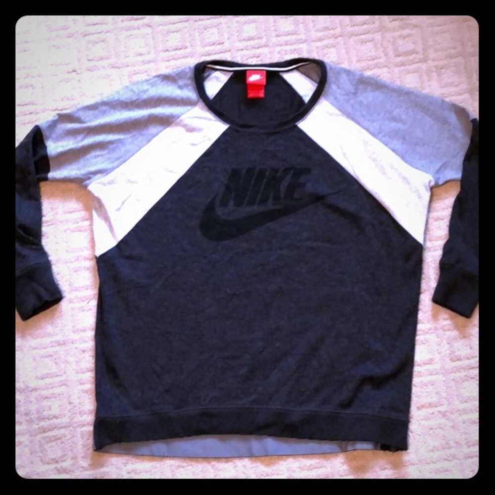 Nike crewneck sweatshirt